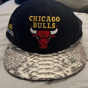Just Don corona x bulls hat